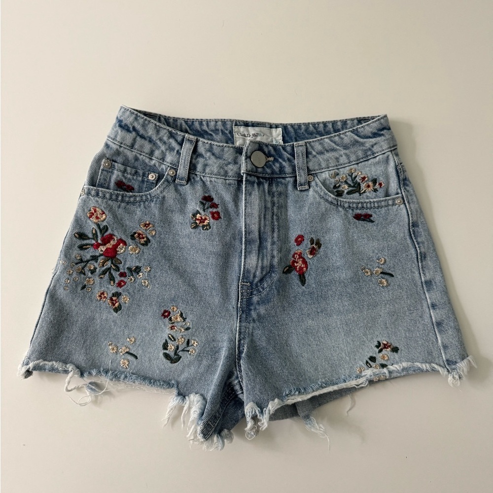 Banjara Embroidered Denim Cutoff Shorts Size 1/24